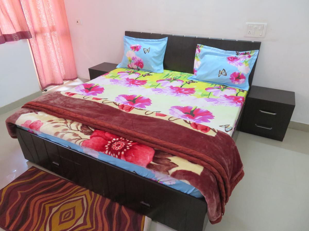Nikunj Palace * Vrindavan