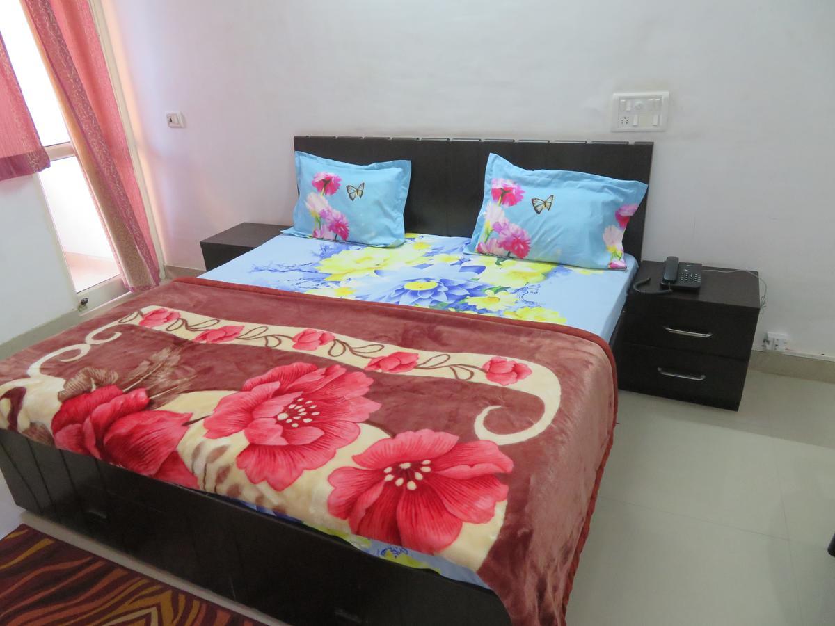 Nikunj Palace * Vrindavan